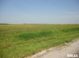 O'W Spresser St, Taylorville, IL 62568