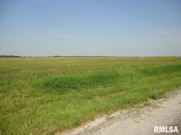 O'W Spresser St, Taylorville, IL 62568