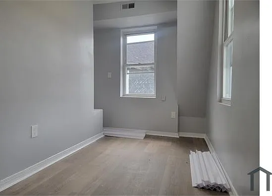 2513 Liberty Heights Ave #2W — Photo 6