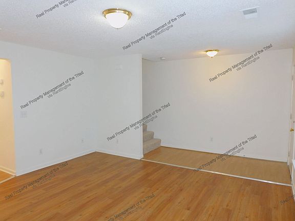 4th image of 1500 Gatewood Ave Unit 116
