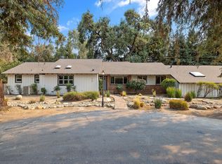 2707 W Main St, Visalia, CA 93291