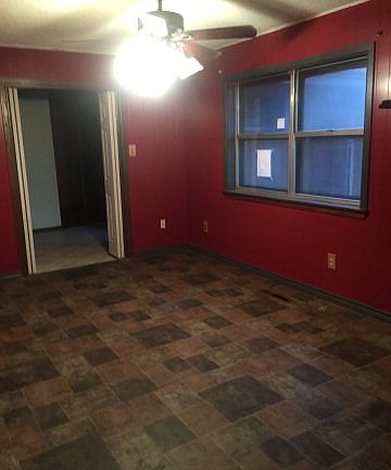 4th image of 2904 El Paso Ave