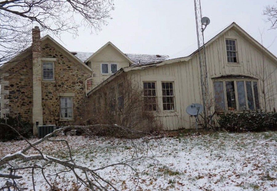 2nd image of 6897 Burton Rd