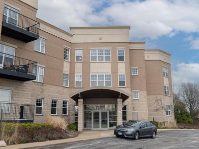 10900 West Bluemound ROAD #300, Wauwatosa, WI, 53226