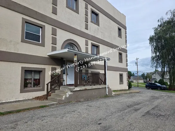 917 Darlington Rd APT 204, Beaver Falls, PA 15010