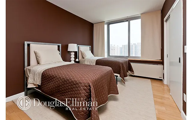 Rented by Douglas Elliman | media 10