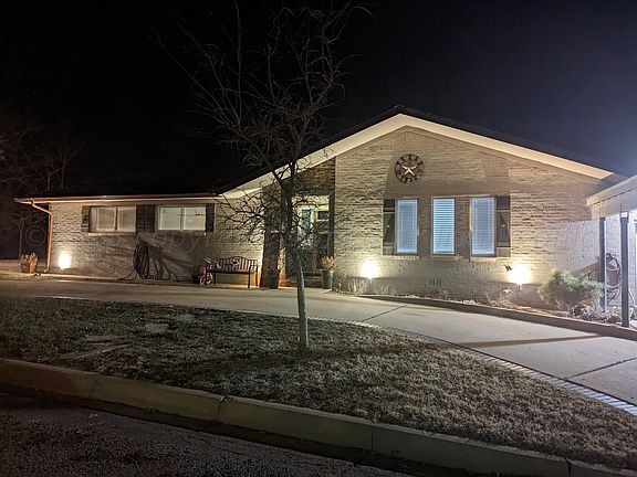 3rd image of 1100 Christine St