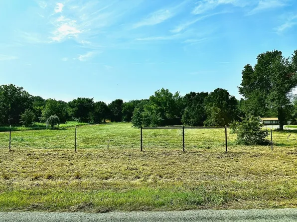 165 County Road 4896, Boyd, TX 76023