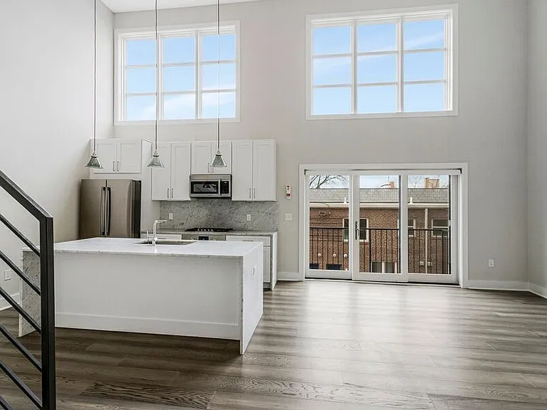205 V St NW #201 — Photo 3