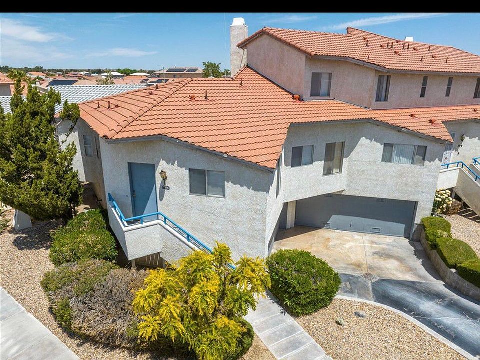 1st image of 14530 Nautical Ln APT 23
