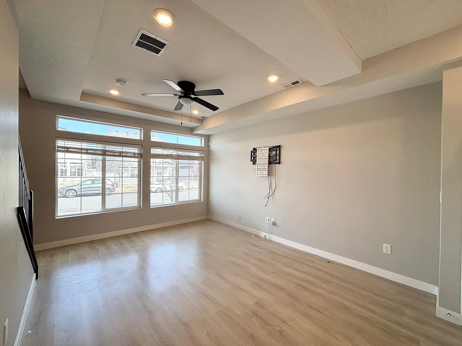 137 E Brushy Canyon St, Saratoga Springs, UT 8... - 1 — Photo 2