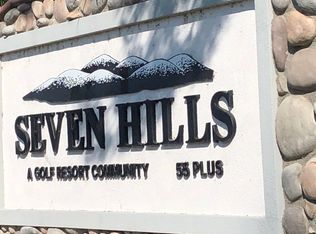 2065 Silver Oak Way, Hemet, CA 92545