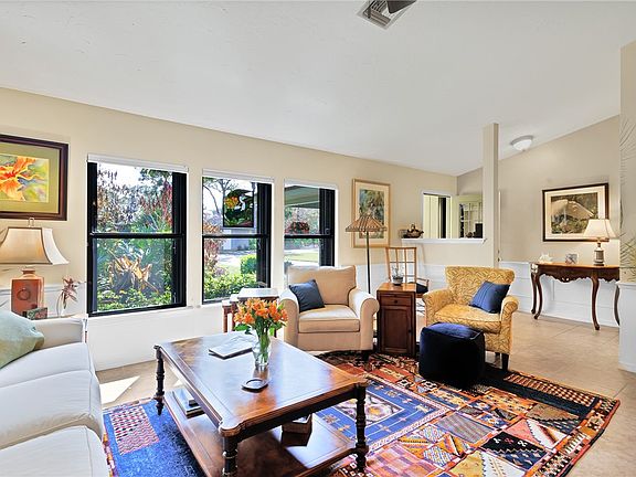 4th image of 740 Timber Ridge Trl SW