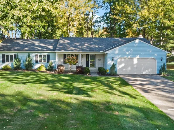 32112 Bexley Cir, Avon Lake, OH 44012