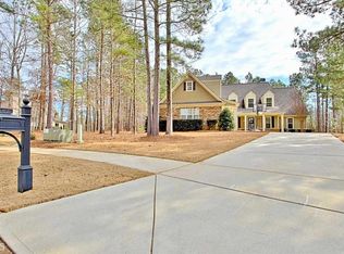 103 Bluewater Point, Fayetteville, GA 30215