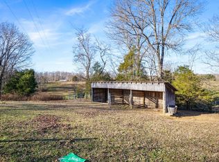 1036 Luster Harris Rd, Ashland City, TN 37015