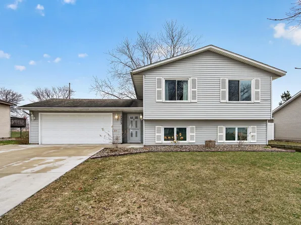 7373 Ivystone Ave S, Cottage Grove, MN 55016