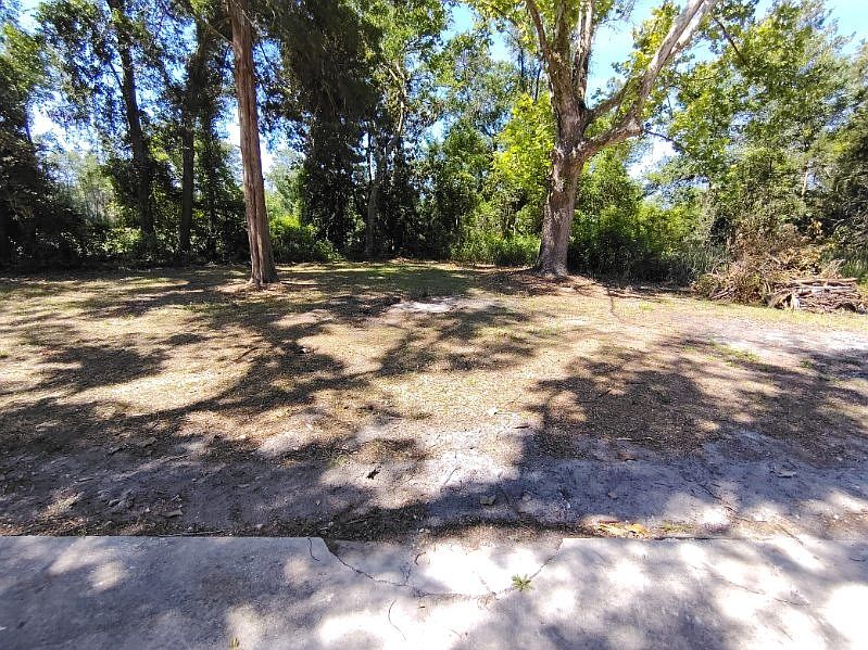 1st image of 149 NW Deer Run Gln