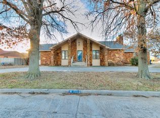 1501 W Hickory St, El Reno, OK 73036