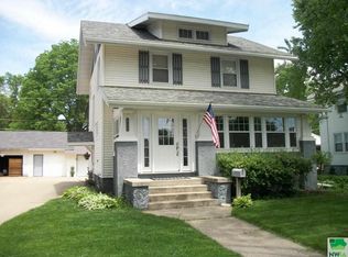528 Bailey Ct, Cherokee, IA 51012