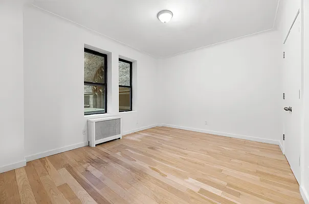 Rented by REAL New York | media 10