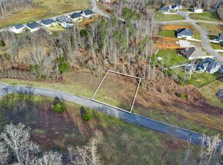 112 Willow Oak Dr, Oak Ridge, TN 37830