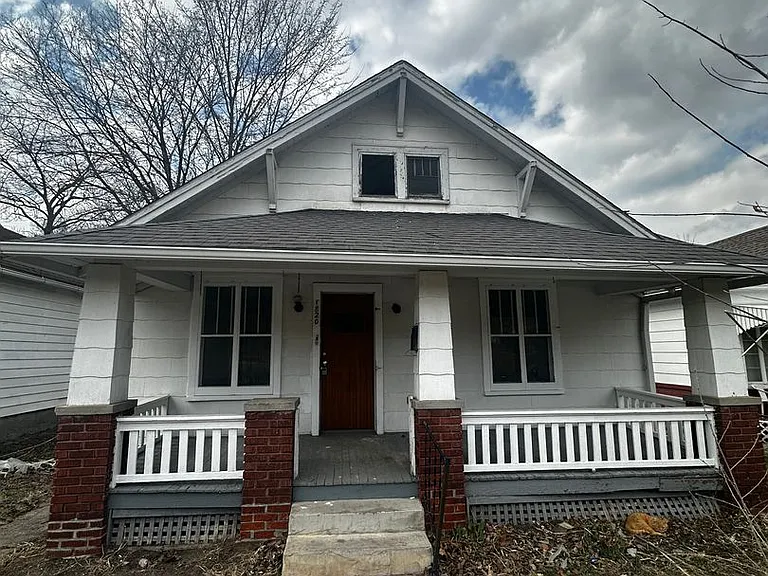 1820 S 12th St — Photo 1