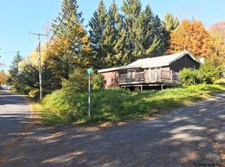 8 Ridge Ln, East Berne, NY 12059