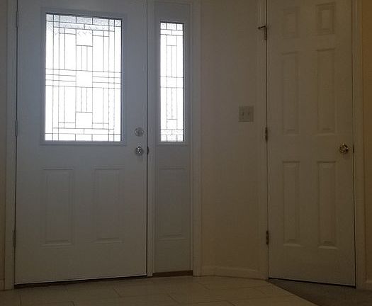 2nd image of 1862 Bloomfield Dr