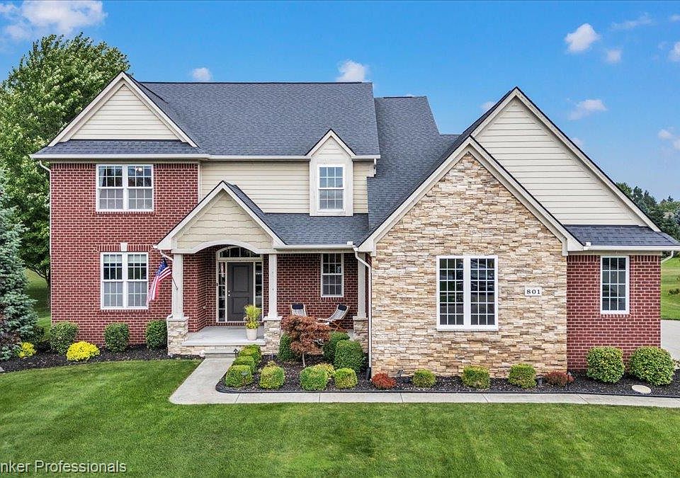 1st image of 801 Watersmeet Dr