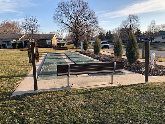 4th image of 5124 Southglow Ct SE #122