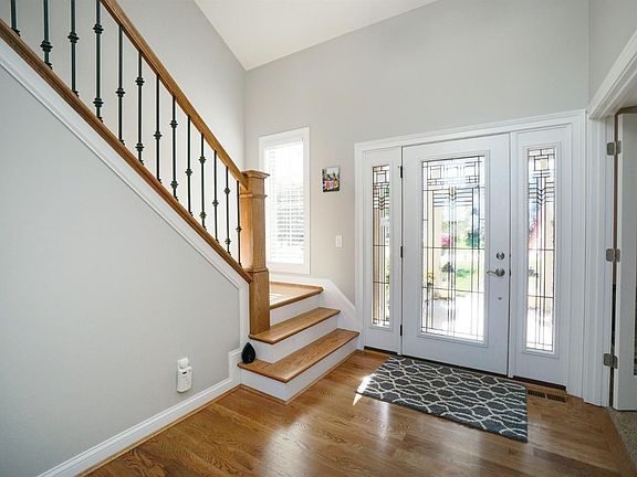 4th image of 6339 Winding Creek Blvd