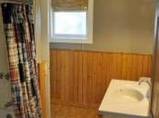 306 E Merchant St, New Buffalo, MI 49117