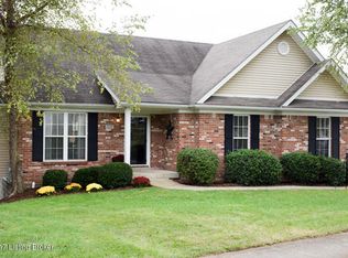 1235 Cottonwood Ct, Simpsonville, KY 40067