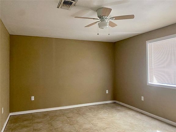 5th image of 2513 Tiffany Dr
