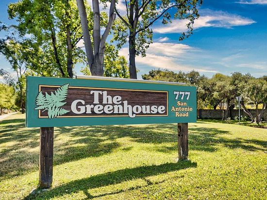 777 San Antonio Rd APT 93, Palo Alto, CA 94303
