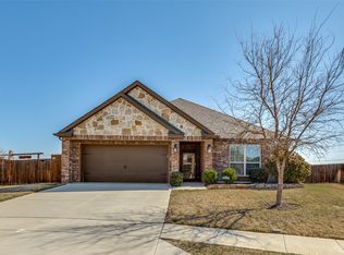2836 Ainsworth Rd, Aubrey, TX 76227