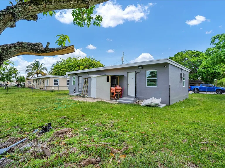 26620 SW 138th Ct #B — Photo 13
