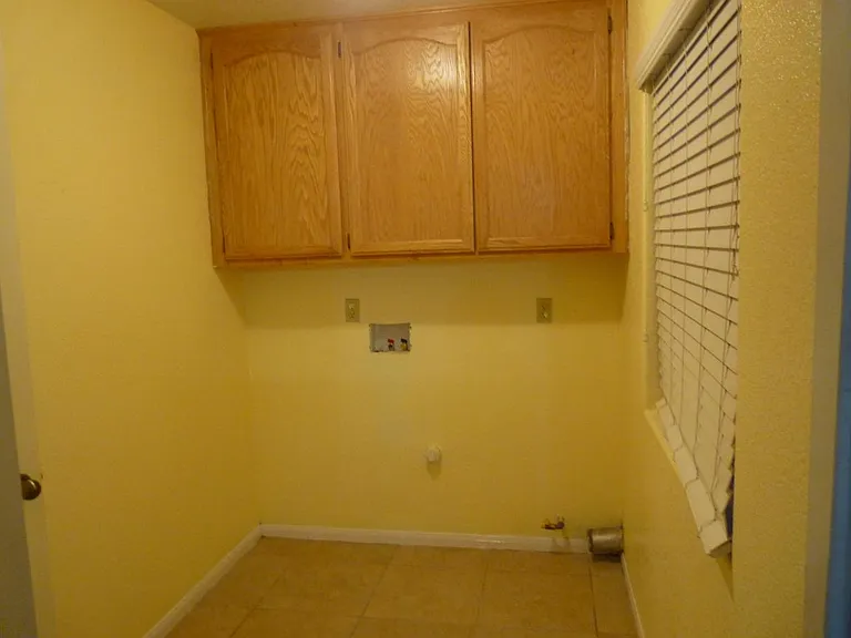 16420 Los Cedros Rd — Photo 11