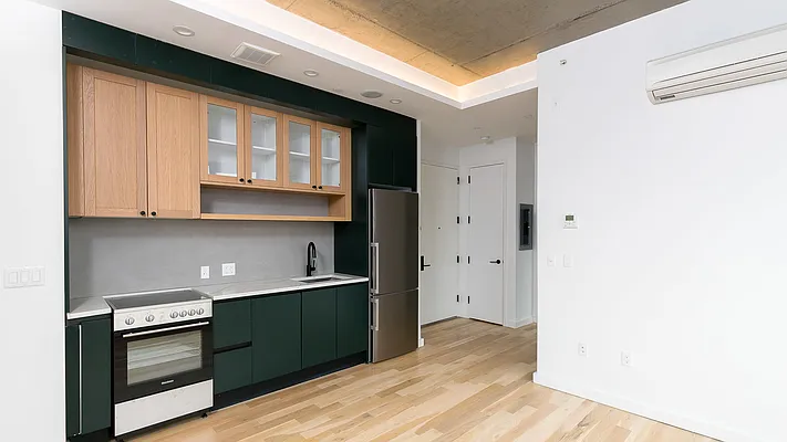 Rented by Nooklyn NYC LLC | media 13