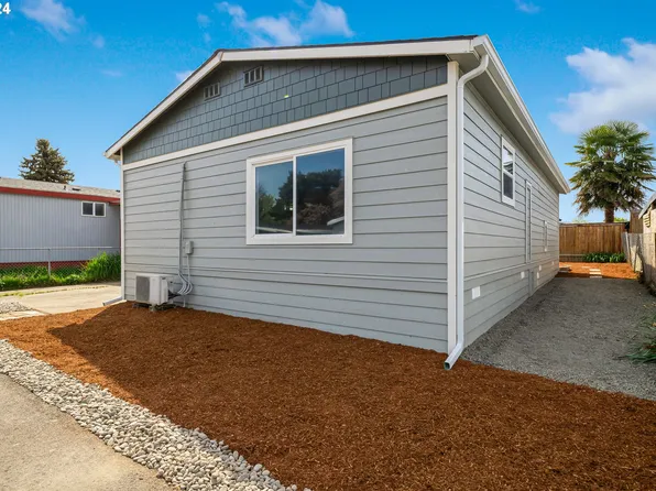 32968 SW Plum Tree Ct, Cornelius, OR 97113