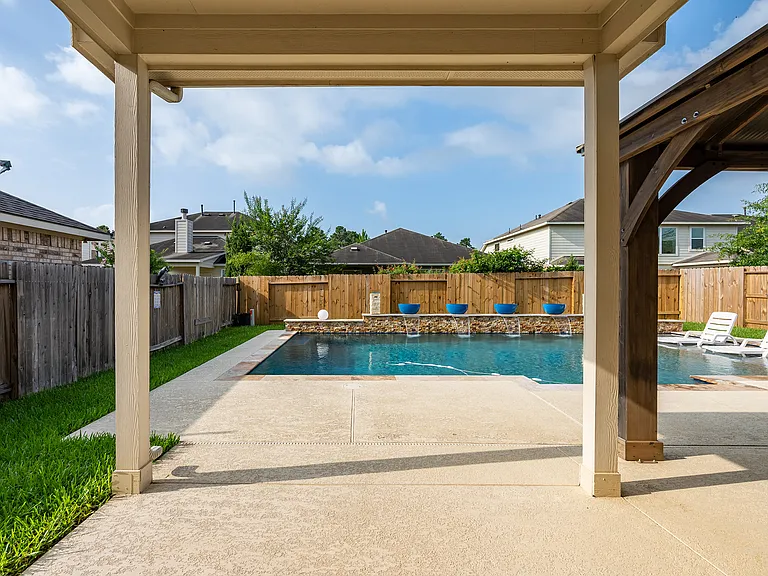 12031 Canyon Falls Dr — Photo 36