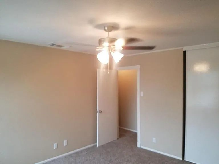 7902 Oval Mdws — Photo 7