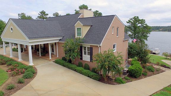 4th image of 216 Island Trace Dr