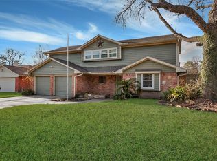 526 La Riviera Dr, Houston, TX 77015