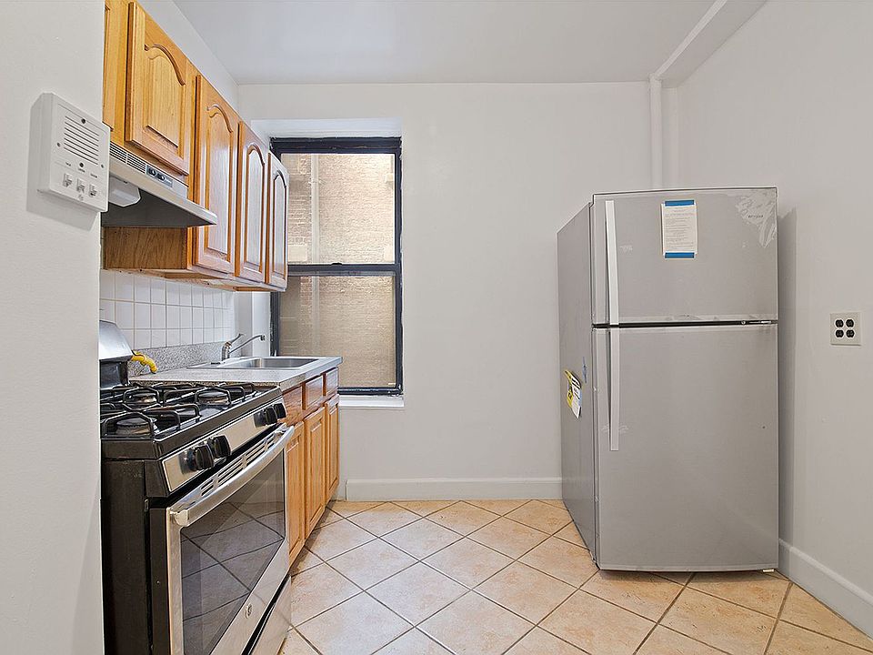 1st image of 336 W 95th St APT 31