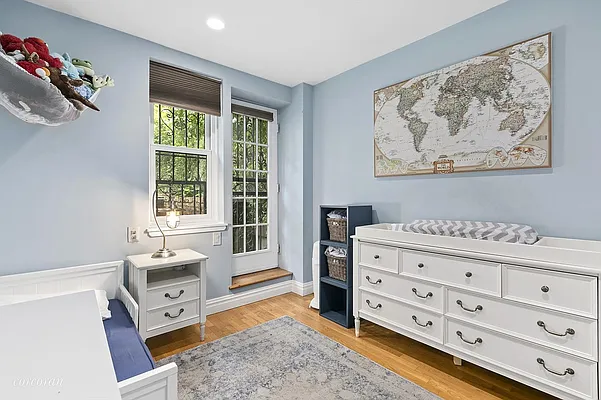Sold by Corcoran | media 19