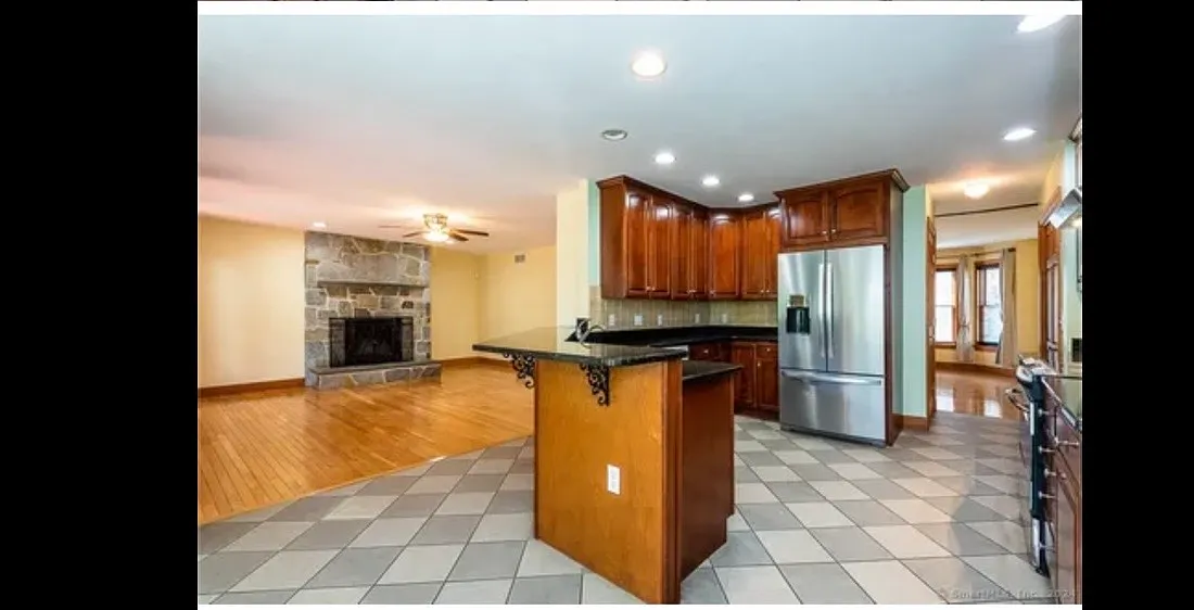23 Giovanni Dr — Photo 2