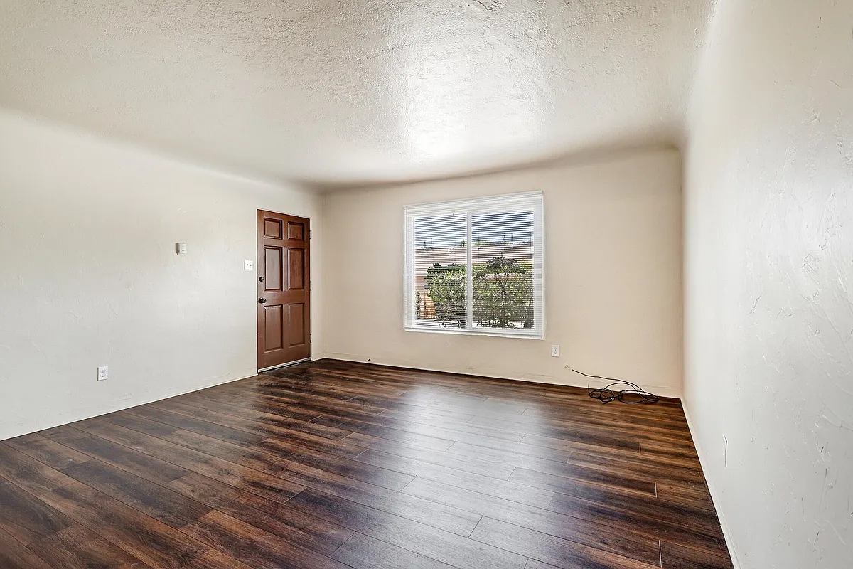 Floor plan 2804 Garfield SE