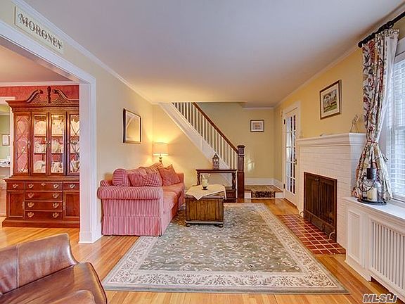3rd image of 91 Geranium Ave